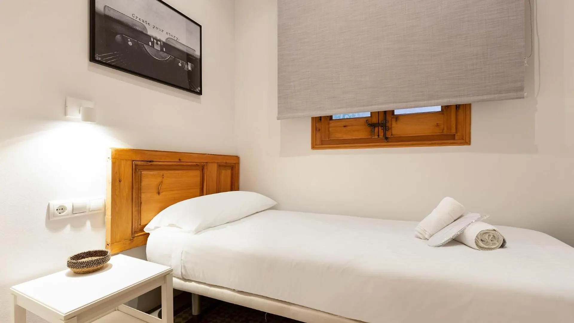 Central Apartments Barcelona Spanien
