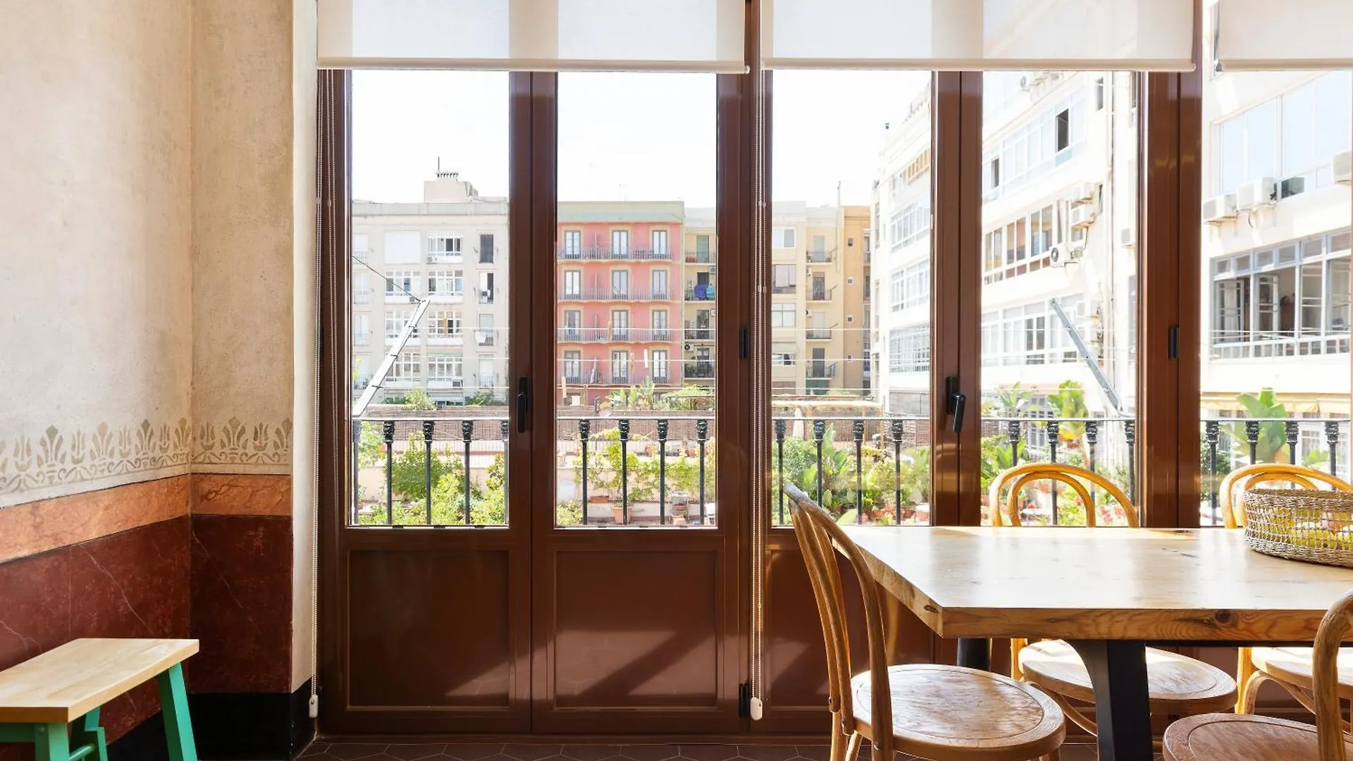 Central Apartments Barcelona Spanien