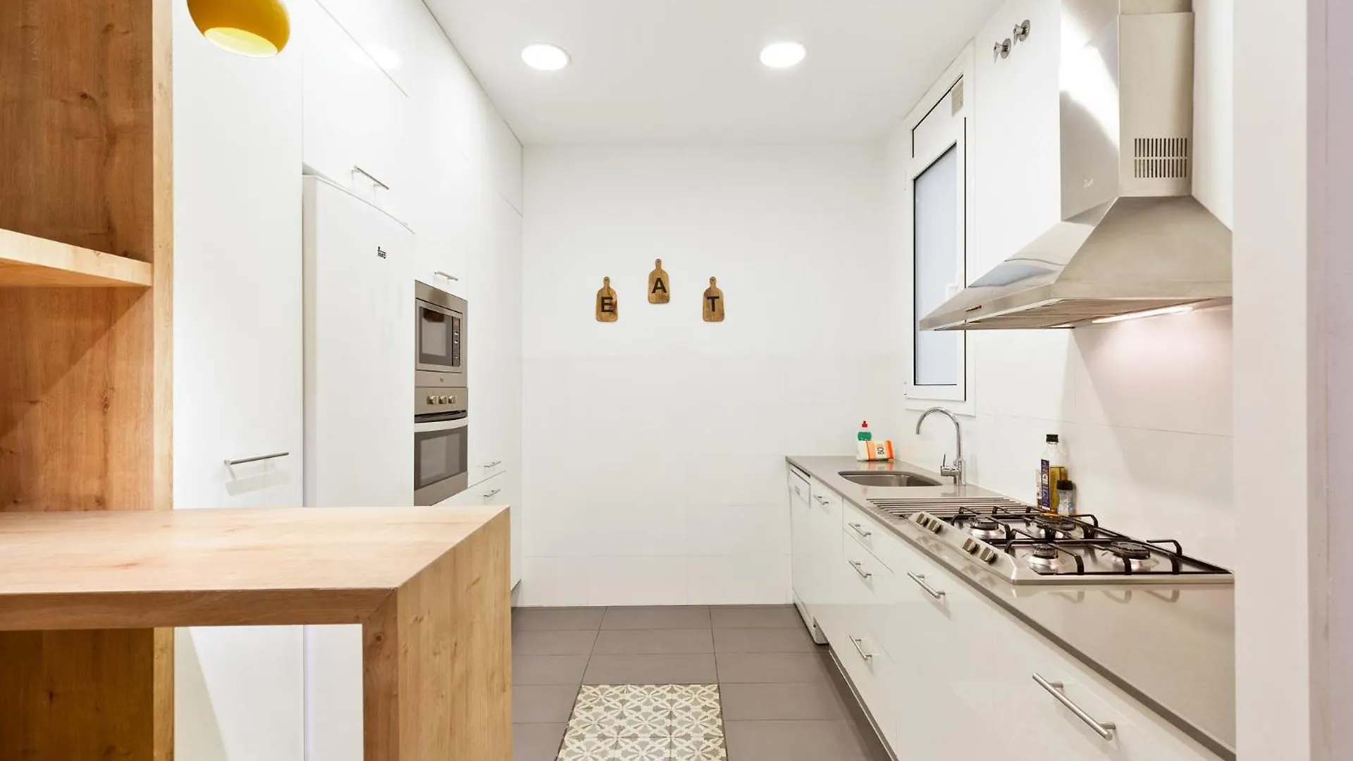 Central Apartments Barcelona Spanien